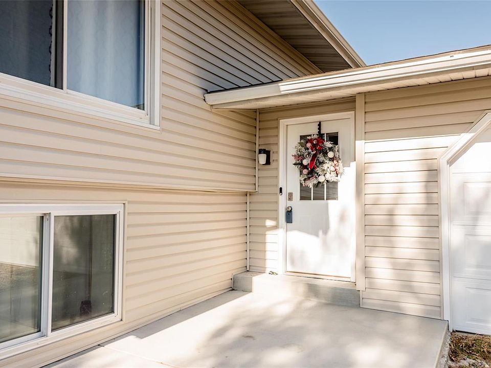 1st image of 1318 Carribean Dr