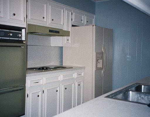 5th image of 10507 MILLSPRING DR