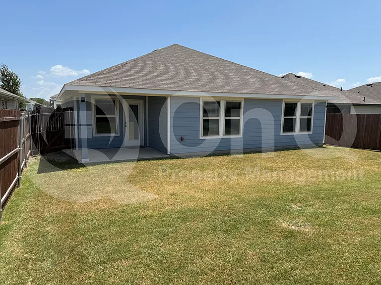 6534 Whitecap Dr — Photo 18