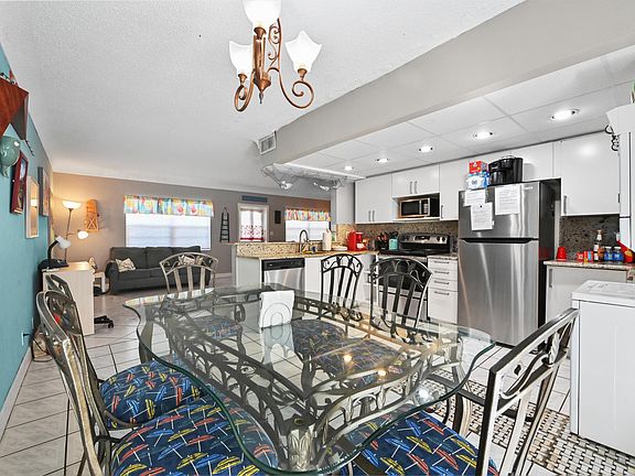 2nd image of 120 NE 20th Avenue #7 & 7a