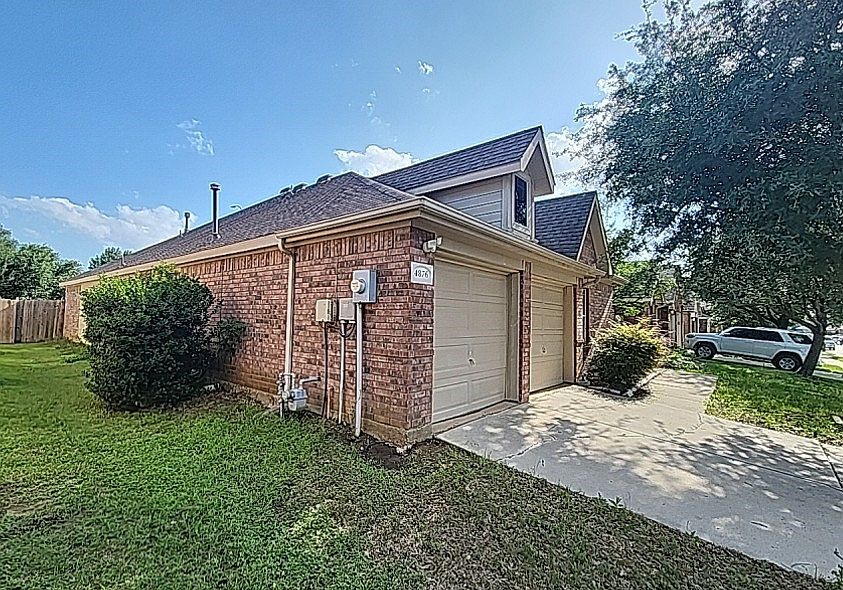 2nd image of 4876 Ambrosia Dr