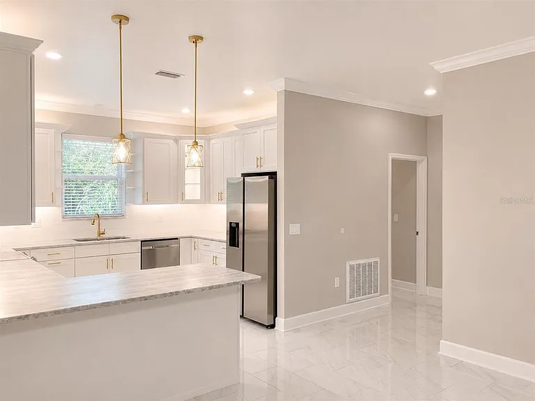 3834 Charter Rd — Photo 15