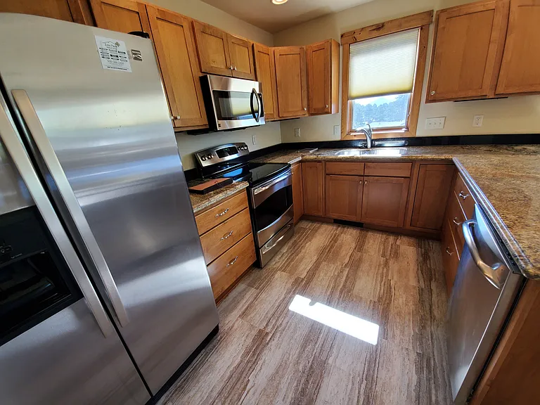 741 Larkspur Rd — Photo 7