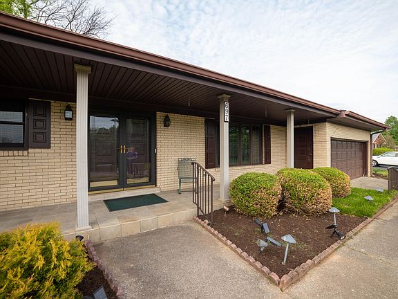 2nd image of 697 Cindy Blair Way