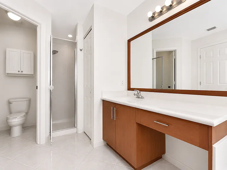 1319 Croton Ct — Photo 16