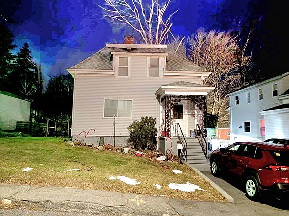 2nd image of 9 Hill St