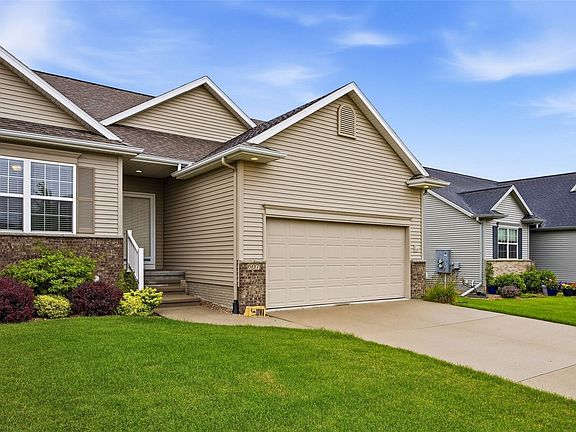 2nd image of 607 Stone Hedge Dr NW