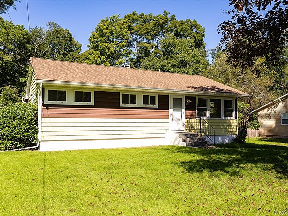 2nd image of 13 Toomey Drive