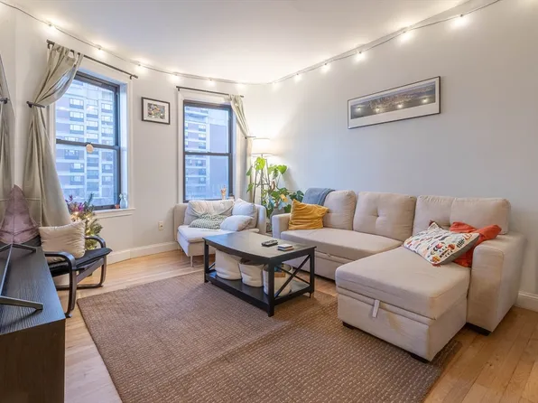 828 Huntington Ave #2, Boston, MA 02115