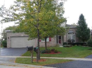 7567 Melon Ct, Gurnee, IL 60031