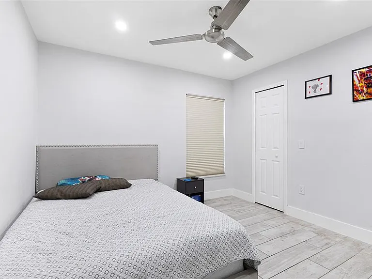457 Sonja Cir — Photo 12