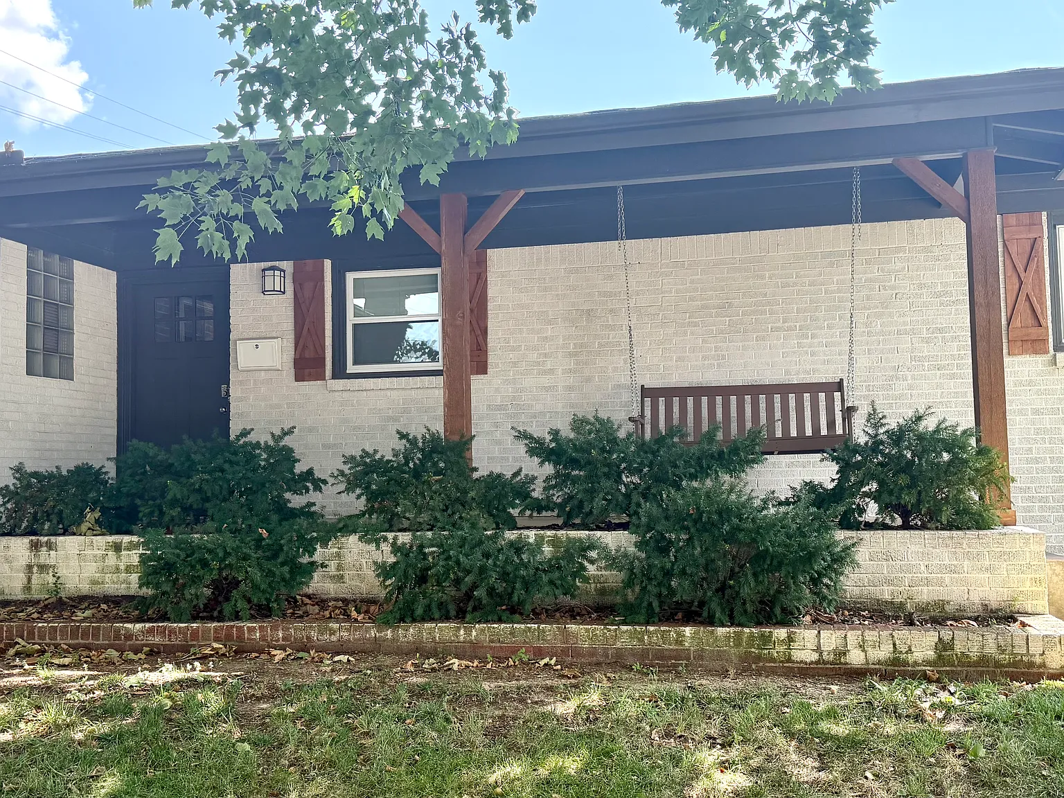 3 bed, 1737 sqft, $2,500 — Photo 2