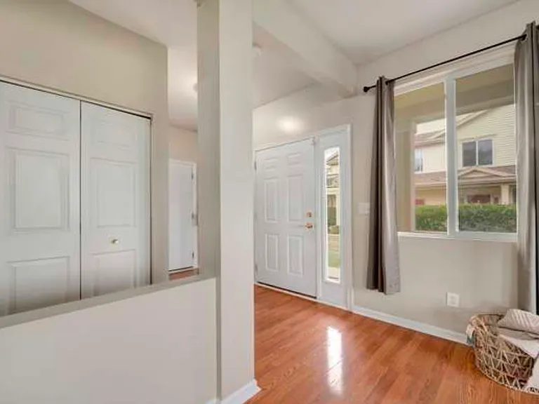7338 Mabels Way — Photo 5