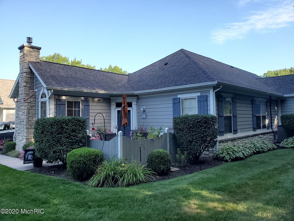1st image of 2902 Villa Ln