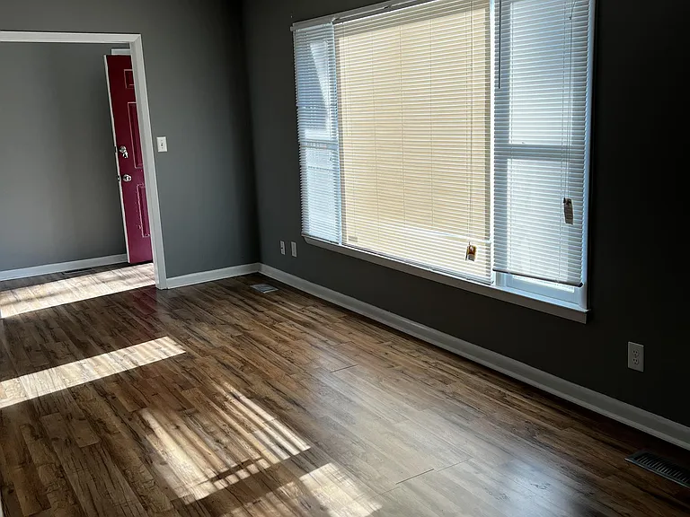 735 Prestige Blvd — Photo 3