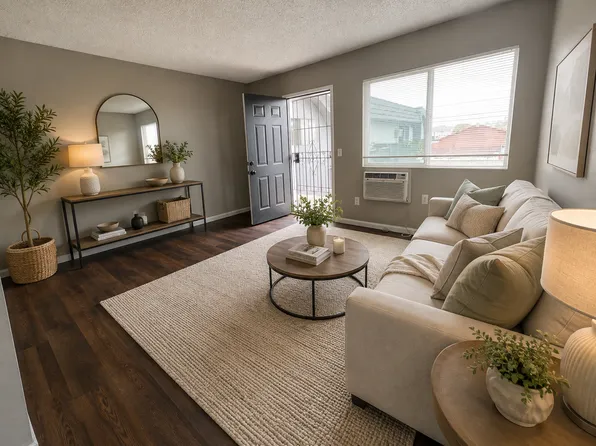 317 Zenith St APT 1, Chula Vista, CA 91911