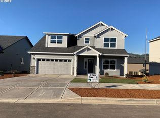 295 SW Mt St Helens St, McMinnville, OR