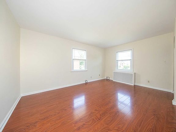4th image of 1117 Norbay St