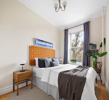 Sold by Compass | media 16