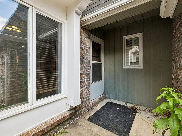 7541 Old Post Rd #14 — Photo 28