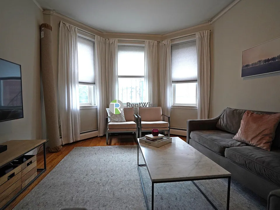 1847 Commonwealth Ave #13