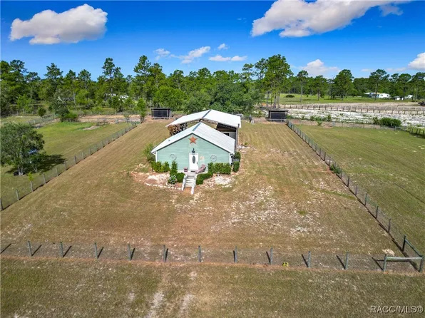 7650 SE 131st Ave, Morriston, FL 32668