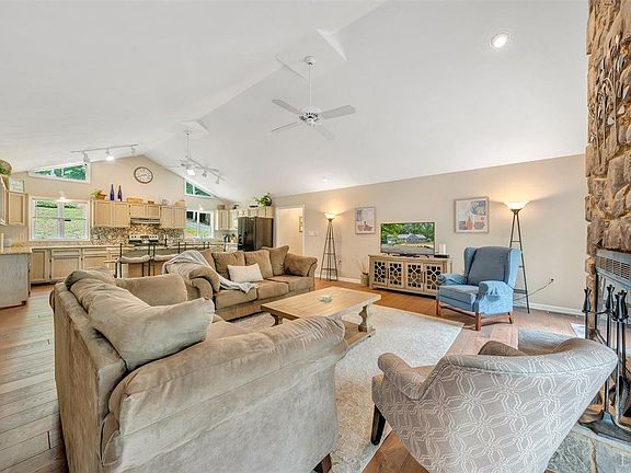 5th image of 108 Cherrywood Ln