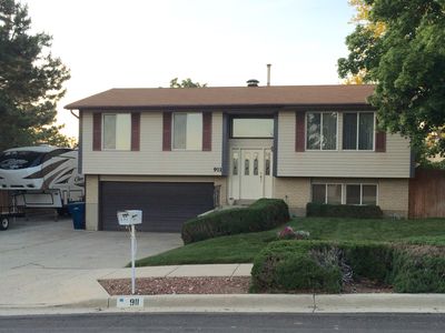 911 E 9275 S, Sandy, UT, 84094