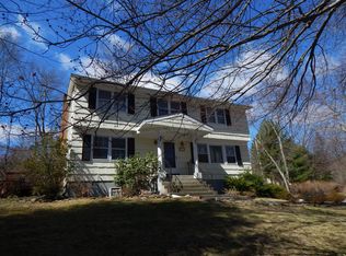 3491 Wildwood St, Yorktown Heights, NY 10598
