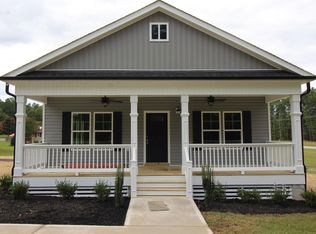 798 S Parrish St, Lillington, NC 27546