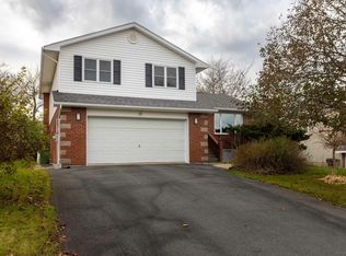 15 Carnaby Cres, Cole Harbour, NS B2V2R4