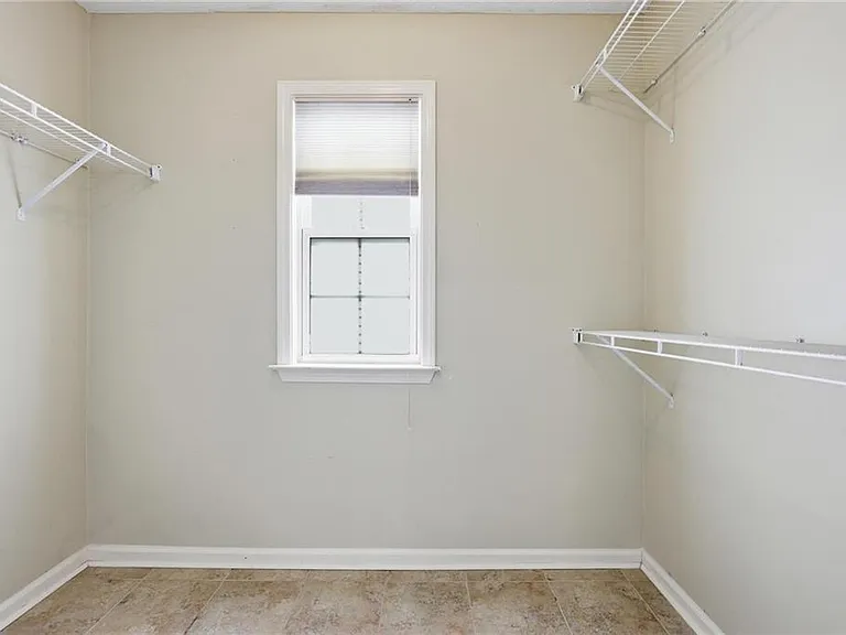 1409 Chardin Dr — Photo 20