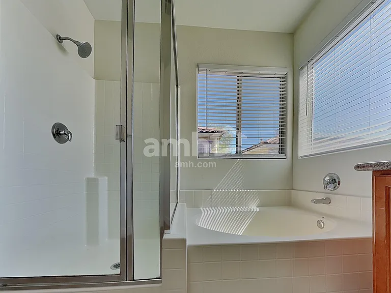 8928 Cambridge Glen Ct — Photo 14