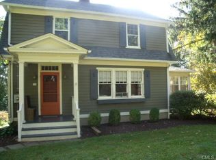 230 Whisconier Rd, Brookfield, CT 06804