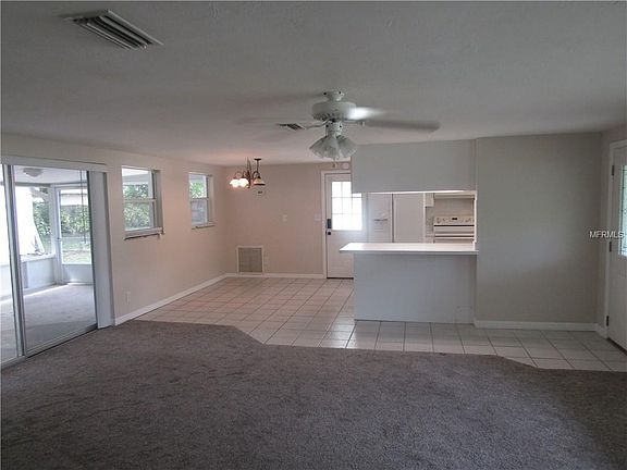 5th image of 2322 Hively St