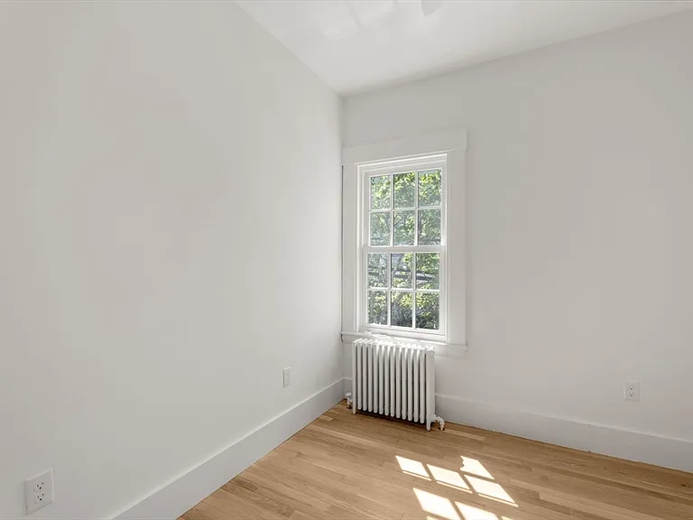 24 Sparks St #0 — Photo 20