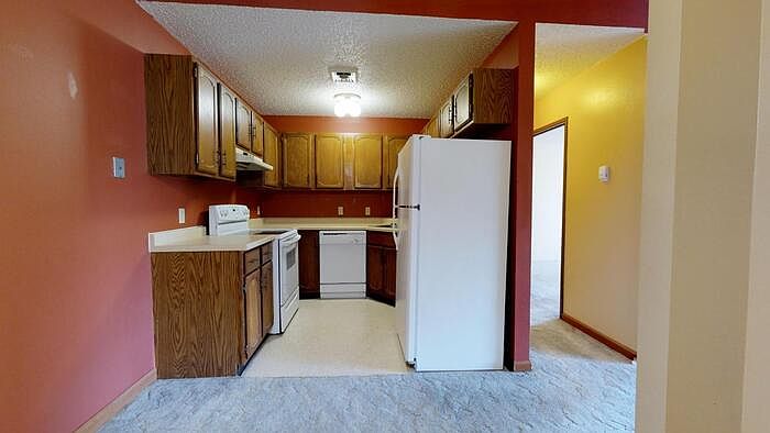 2nd image of 2900 Ontario Ln APT 12