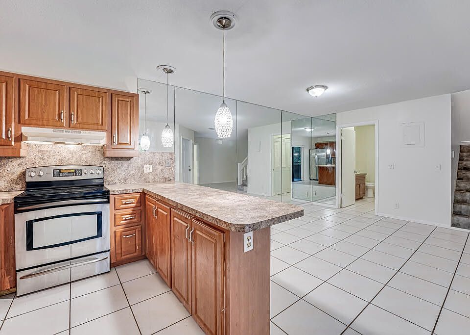 1st image of 4205 Turnberry Cir APT 601