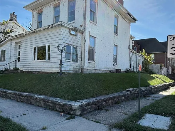 203 S 6th St, Hannibal, MO 63401