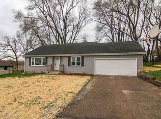 395 Columbus Ct, Sun Prairie, WI 53590