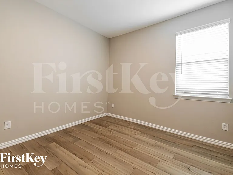 5217 Rockrose Ln — Photo 15