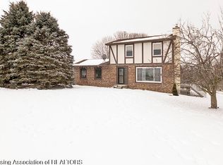 2100 S Eifert Rd, Mason, MI 48854