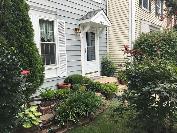 2nd image of 1412 Medinah Ct