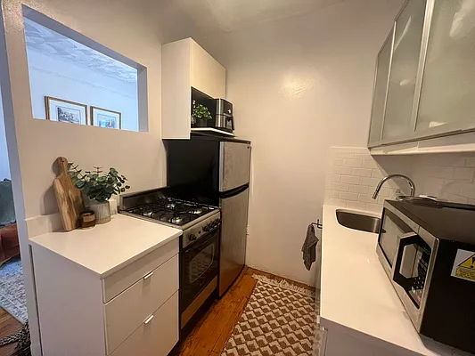 Rented by Heller Organization | media 12