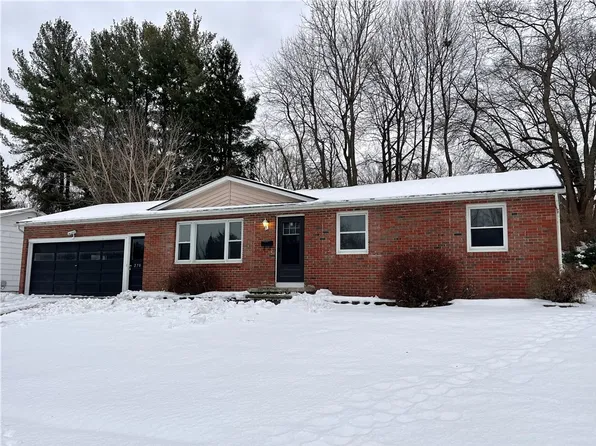 270 Lake Shore Boulevard Ext, Rochester, NY 14617