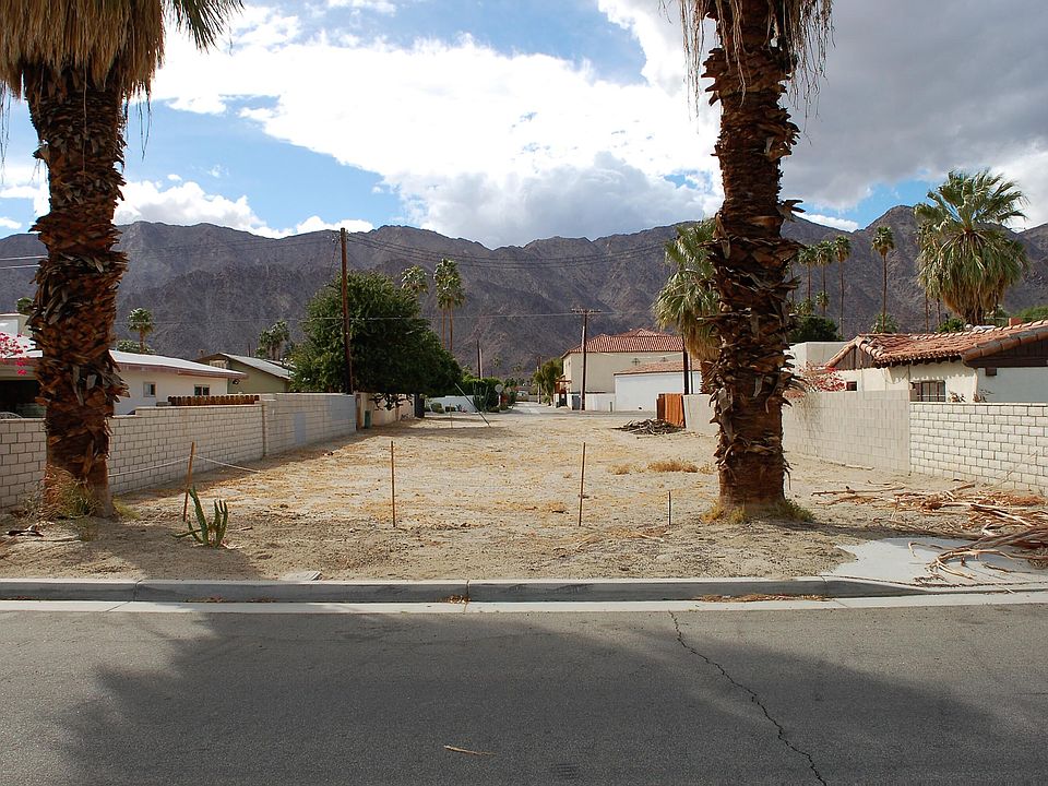 1st image of 51371 Avenida Navarro