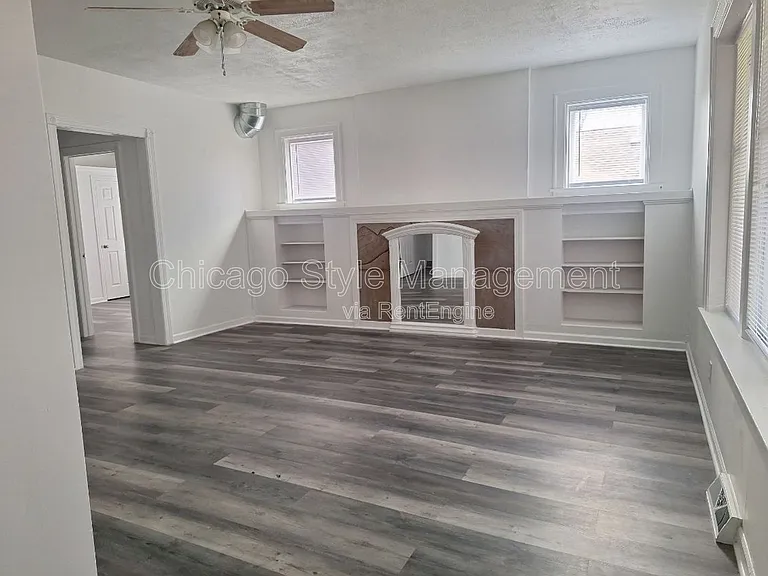 320 W 16th St #1 — Photo 3
