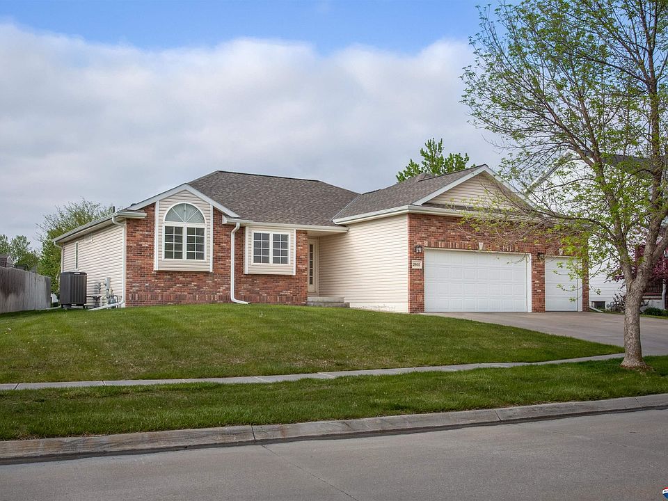 1st image of 2800 Oshea Dr