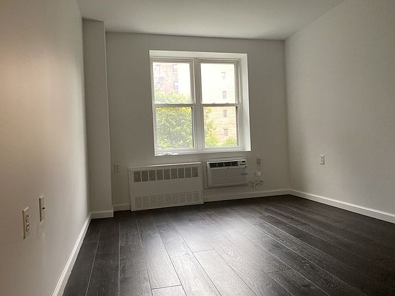 5th image of 829 Greenwood Ave APT 2C