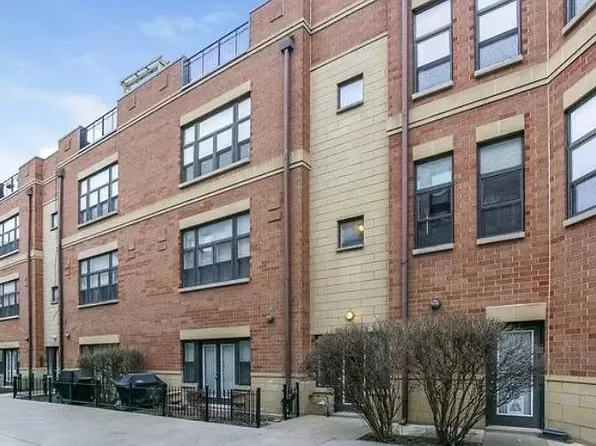 2312 W Bloomingdale Ave APT C, Chicago, IL 60647